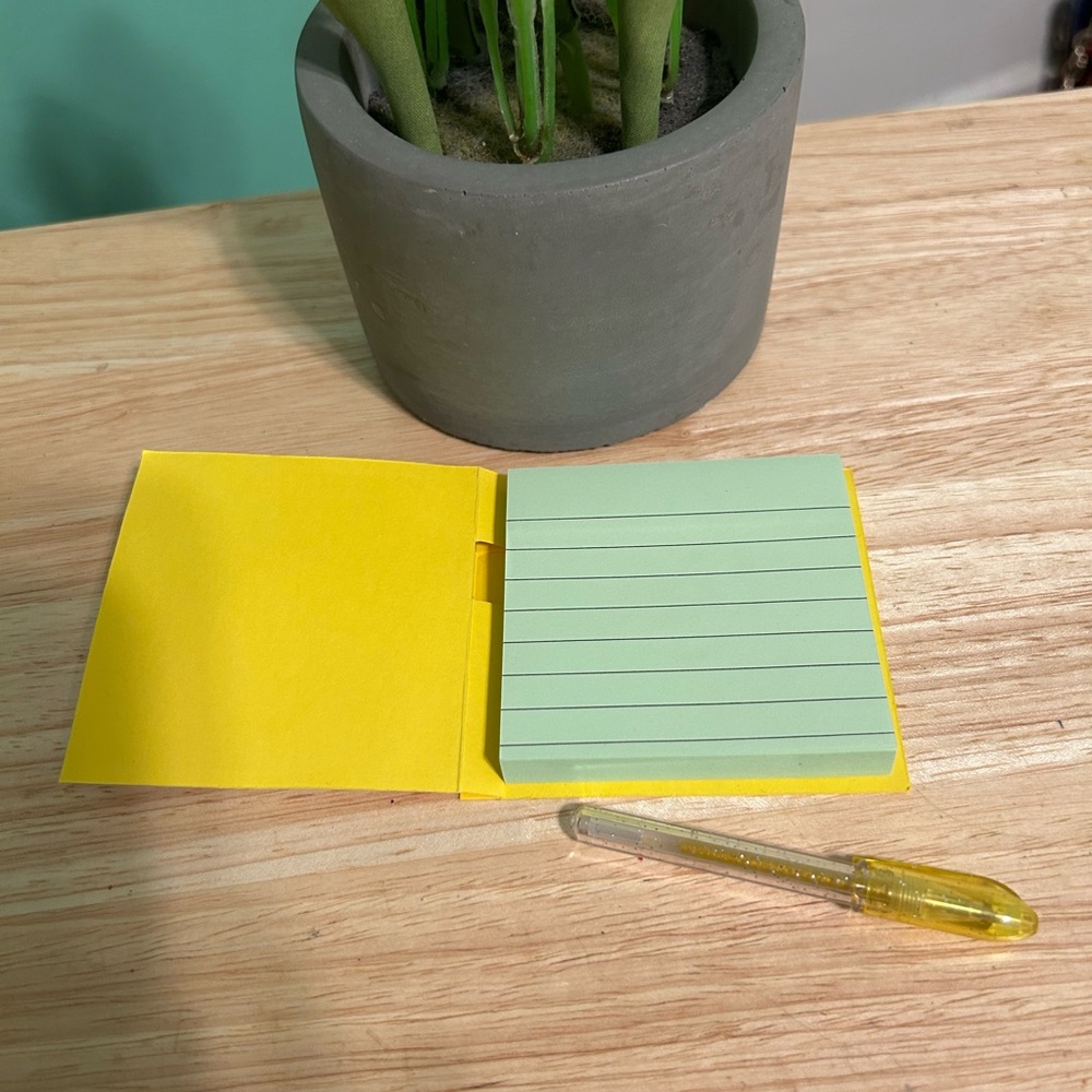 Floral Notepad Set with Pens - Picture 3 of 7